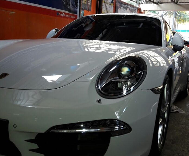 HASIL POLES MEGUIAR <b>PORCHE CARRERA</b>