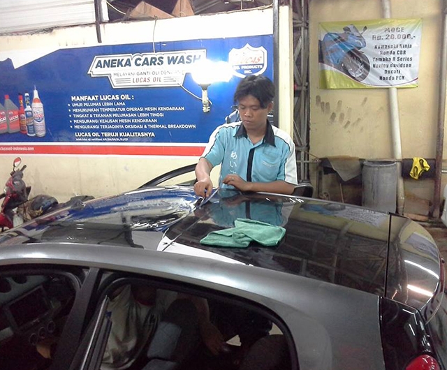 PEMASANGAN KACA FILM PANORAMIC ROOF <b>MERCY SMART</b>