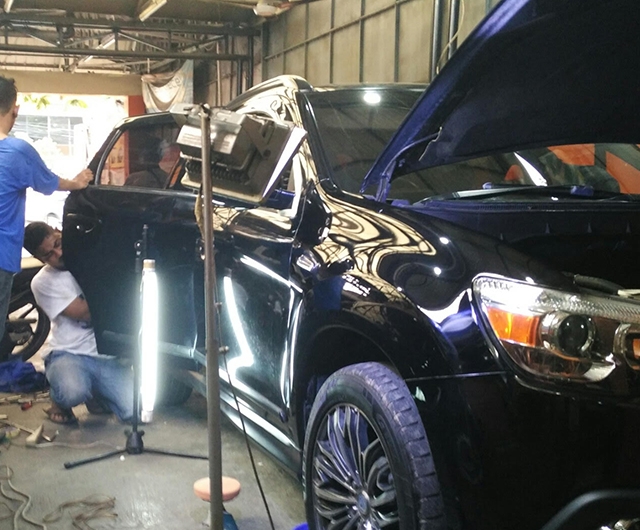 PROSES DETAILING BODY <b>MITSUBISHI OUTLANDER</b>