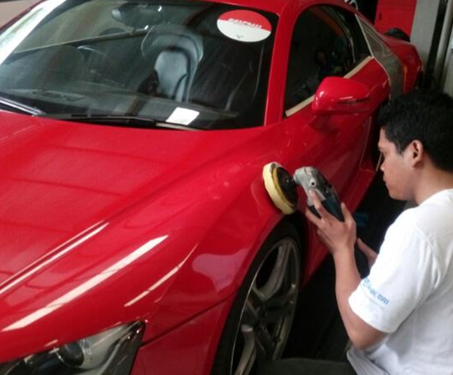 Proses Poles Body Audy R8