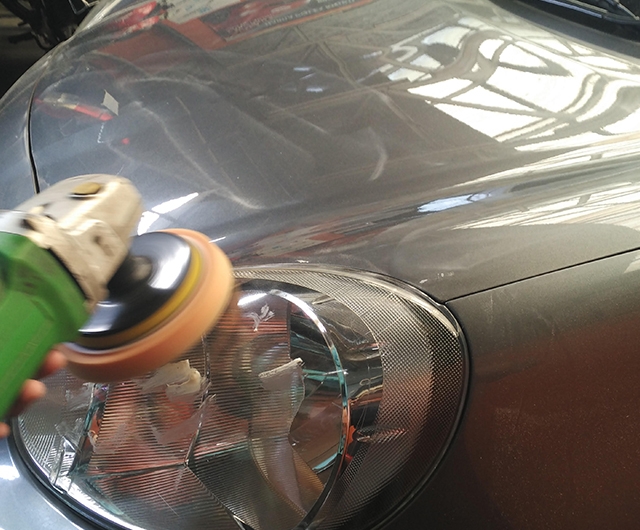 PROSES POLES HEADLAMP <b>NISSAN MARCH</b>