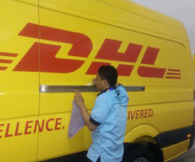 PROSES DETAILING BODY <b>MERCY SPRINTER DHL</b>